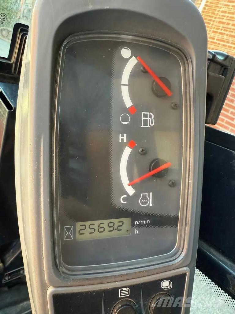 Kubota KX016-4 Mini pelle < 7t