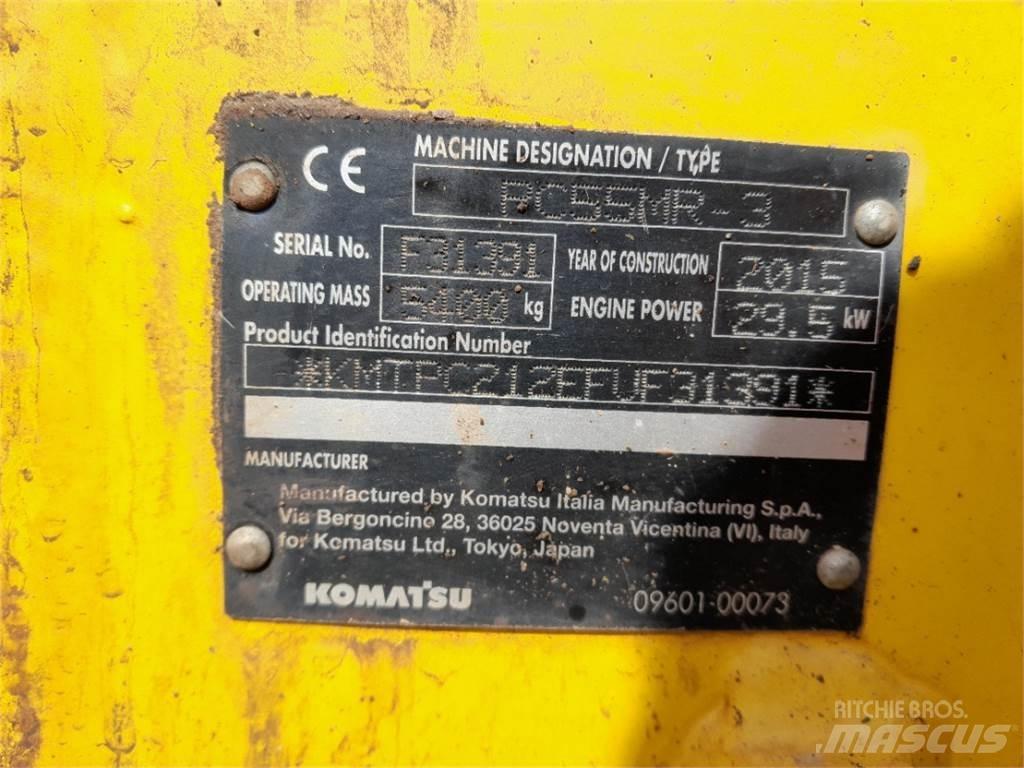 Komatsu PC55MR-3 Mini pelle < 7t