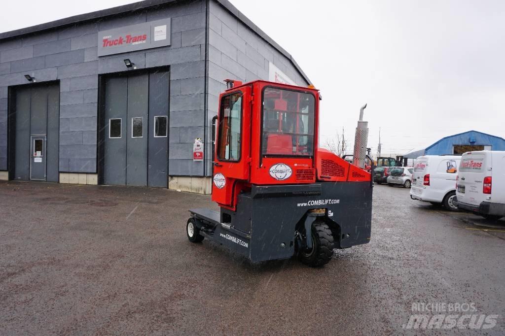 Combilift C4000 Chariot multidirectionnel