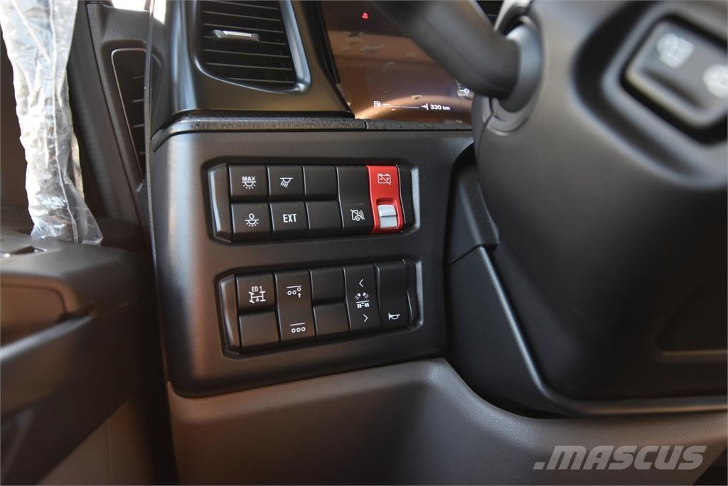 Scania R590 8X4 Châssis cabine