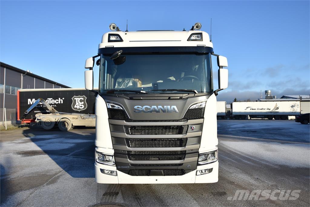 Scania R590 8X4 Châssis cabine