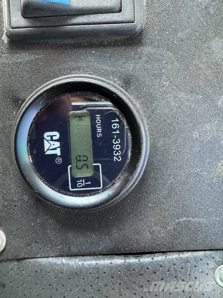 CAT 140 H Niveleuse