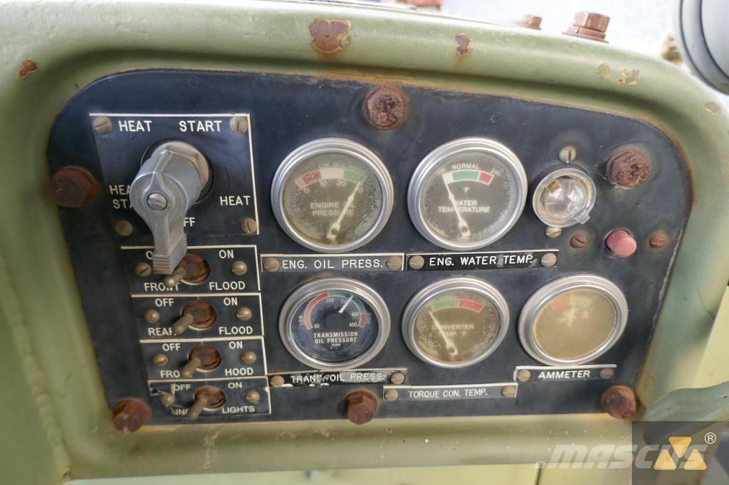 CAT D7F Ex-army Bouteurs sur chenilles