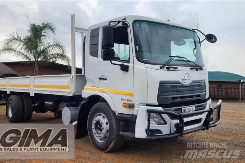 UD Croner PKE280 Autre camion