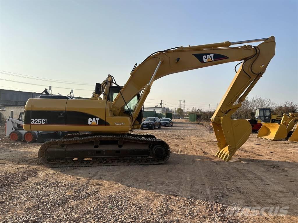 CAT 325 C Pelle sur chenilles