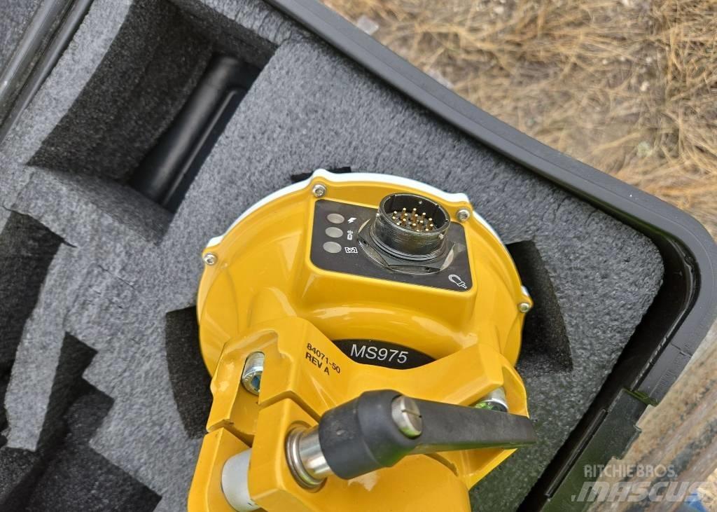 CAT 330 Pelle sur chenilles