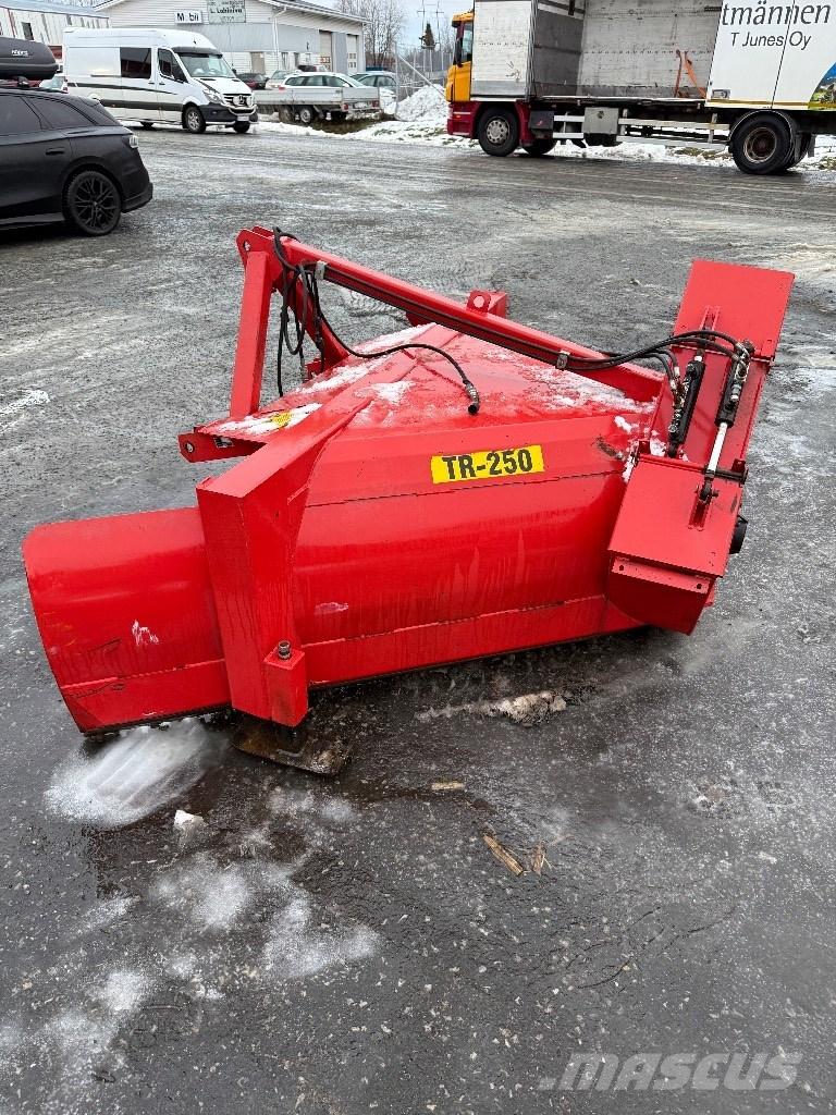 Varila Steel TR 250 Souffleuse à neige