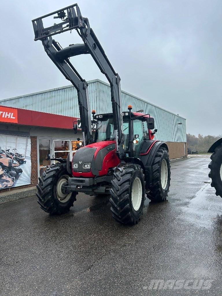 Valtra N 121 Tracteur