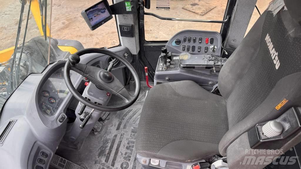 Komatsu WA 480-6 Chargeuse sur pneus