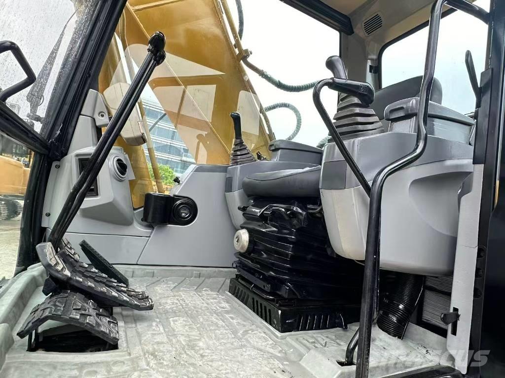 CAT 320 C L Pelle sur chenilles