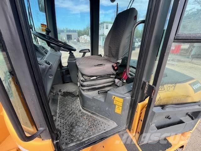 Volvo L 30 G Chargeuse sur pneus