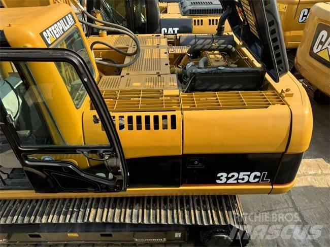 CAT 325 CL Pelle sur chenilles