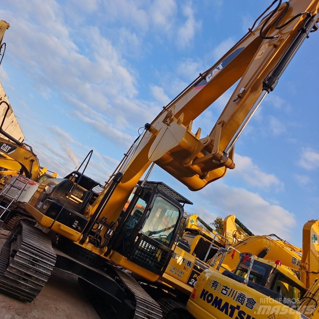 CAT 320 D Pelle sur chenilles