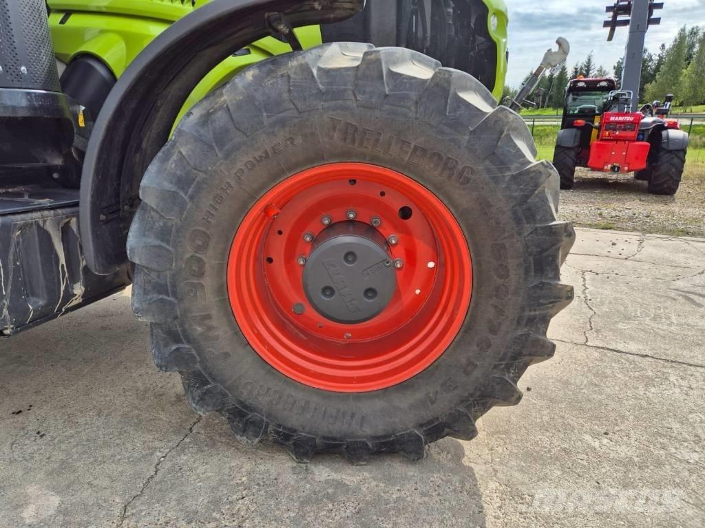 CLAAS Axion 930 Tracteur