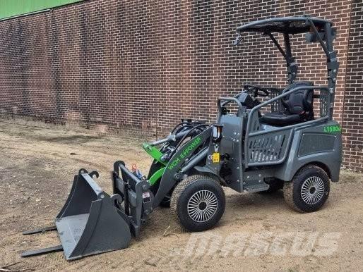 WCM L1580e Chargeur frontal, fourche