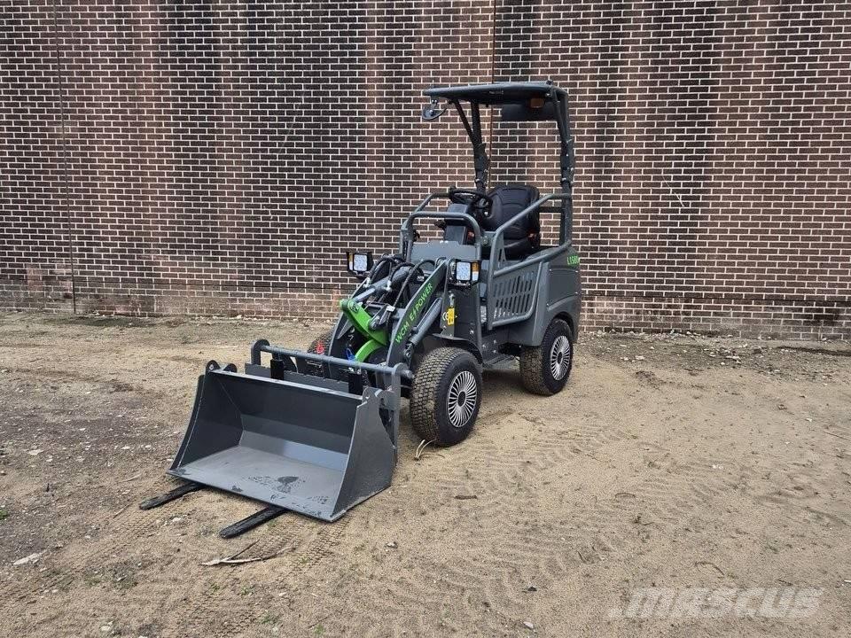 WCM L1580e Chargeur frontal, fourche