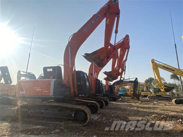 Hitachi ZX240H Pelle sur chenilles