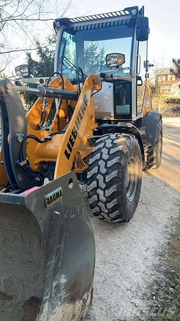 Liebherr L 508 Chargeuse sur pneus