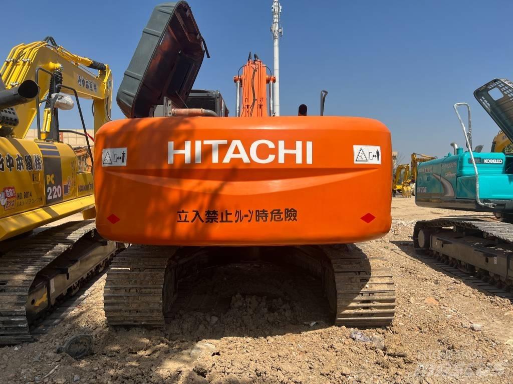 Hitachi ZX 240-3 Pelle sur chenilles