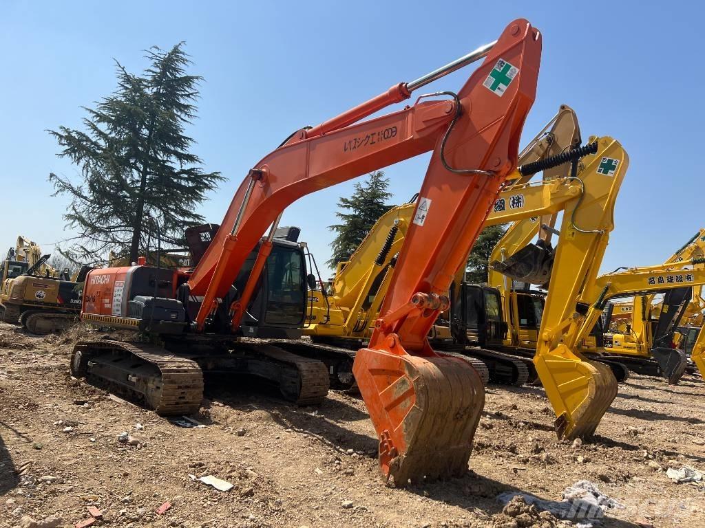 Hitachi ZX 240-3 Pelle sur chenilles