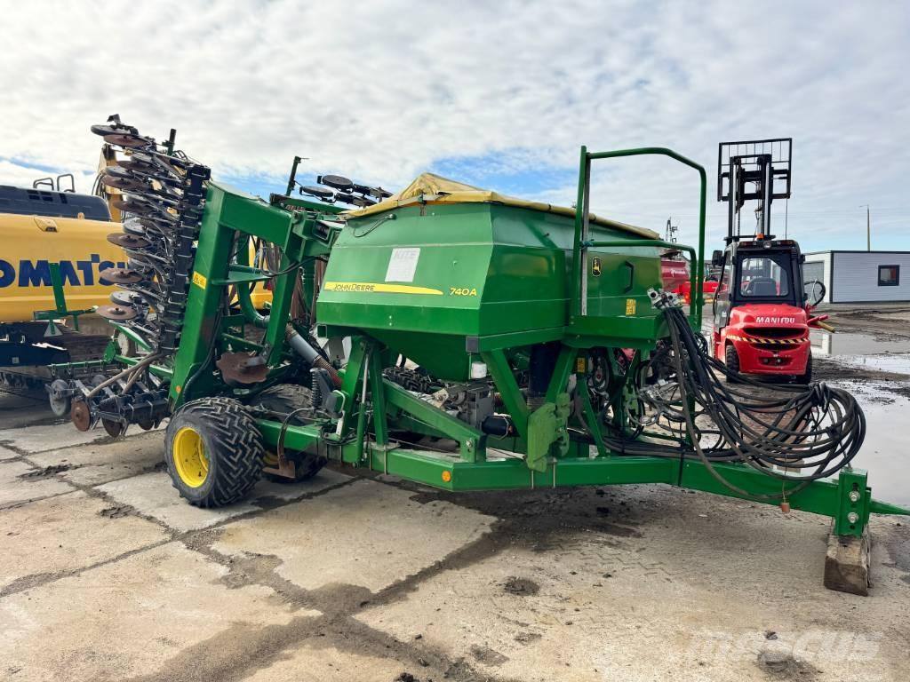  Jhon deere 740A Semoir