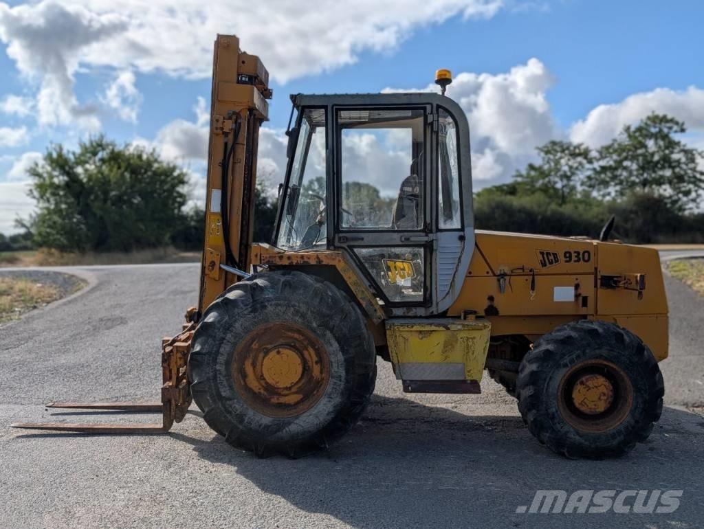 JCB 930 Chariot tout terrain