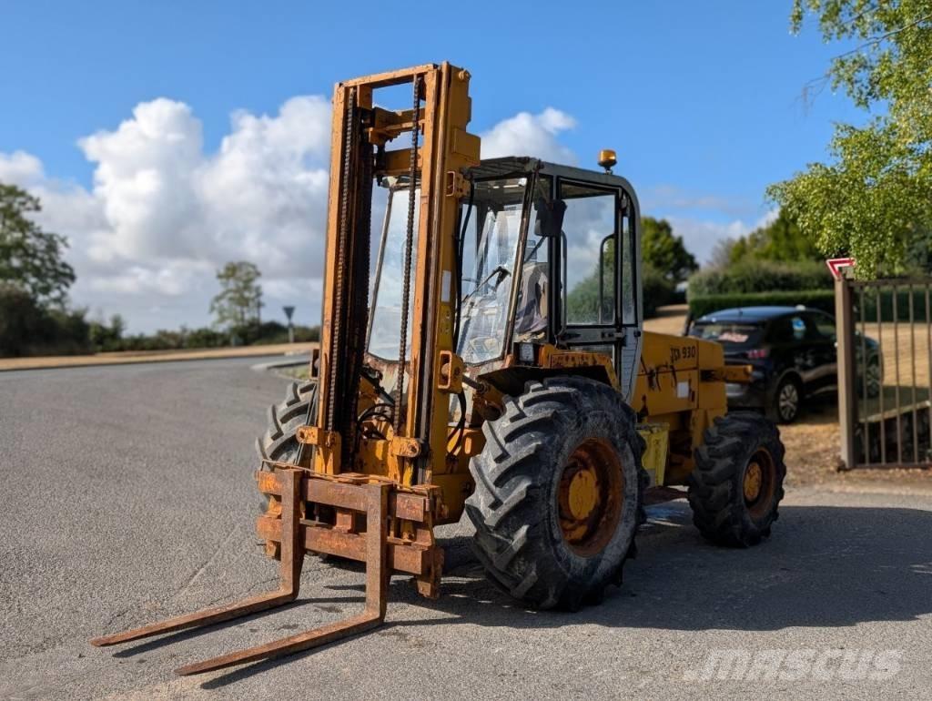 JCB 930 Chariot tout terrain