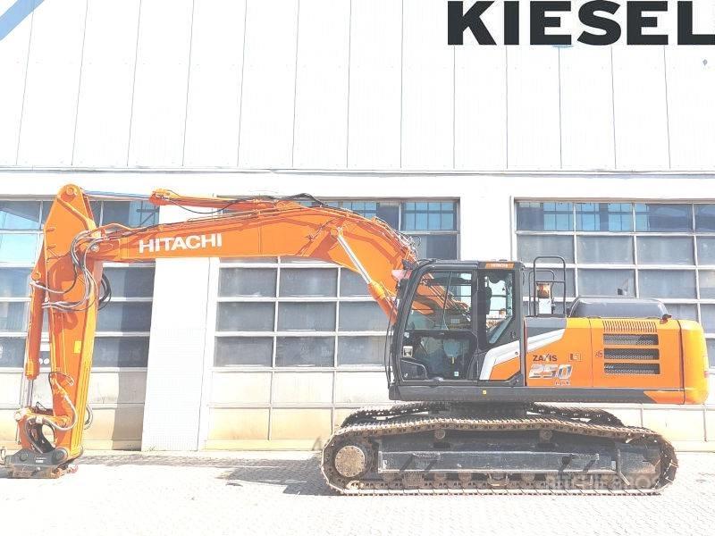 Hitachi ZX 250 LCN-7 Chargeuse sur pneus