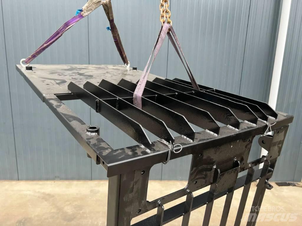 CAT 323D Guard Cabine