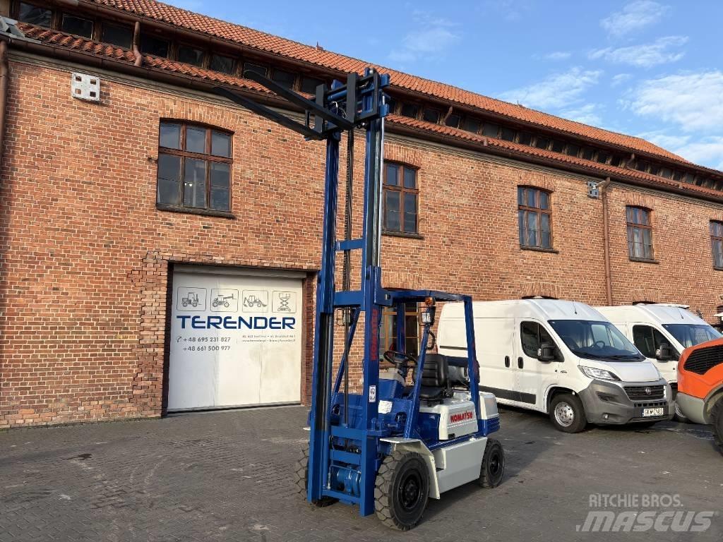 Komatsu FG 20 T-11 Chariots GPL