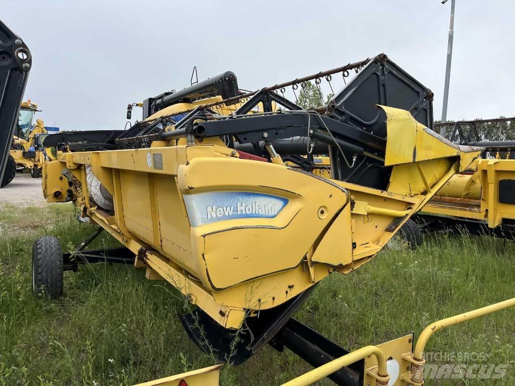 New Holland CSX 7080 Moissonneuse batteuse