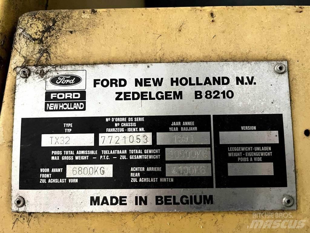 New Holland TX32 Moissonneuse batteuse