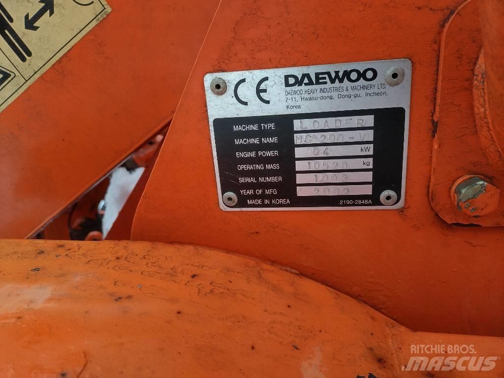 Daewoo 200-V Mega Chargeuse sur pneus