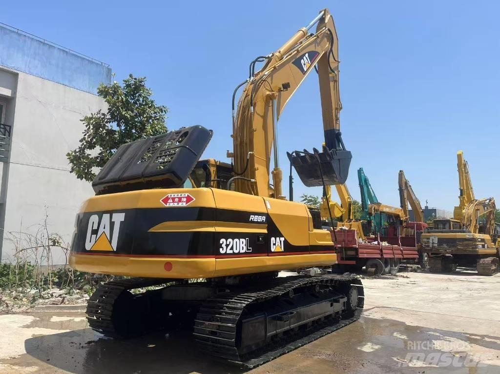 CAT 320 B L Pelle sur chenilles