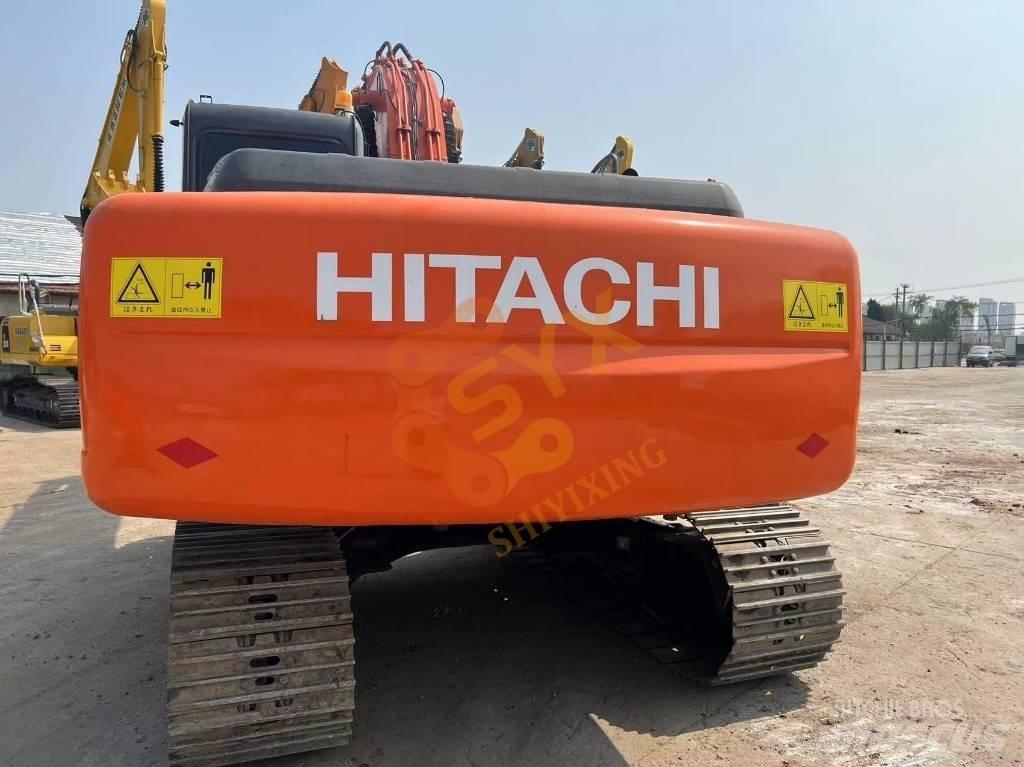 Hitachi ZX 210-3 G Pelle sur chenilles