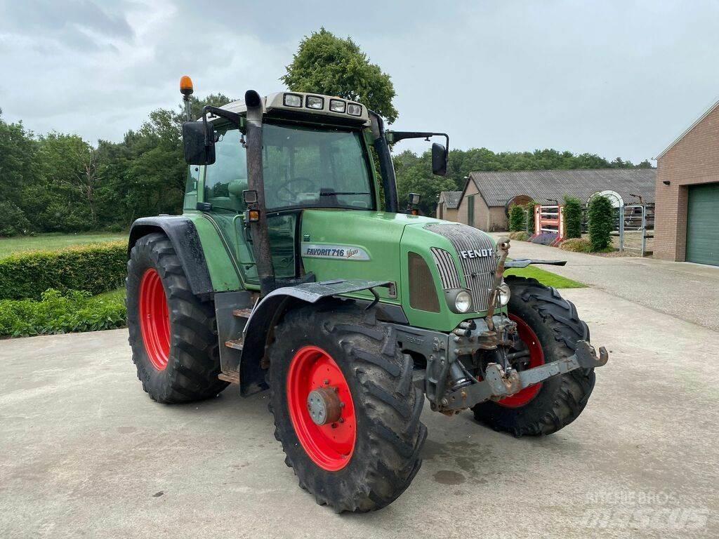 Fendt 716 Tracteur