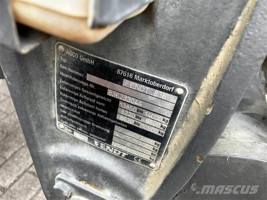 Fendt 828 Vario Tracteur