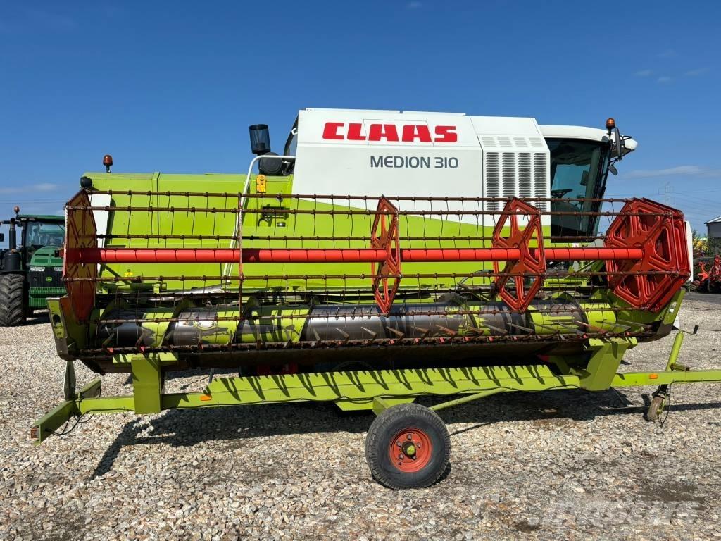 CLAAS Medion 310 Moissonneuse batteuse