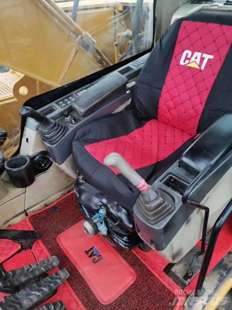 CAT 320 C Pelle sur chenilles