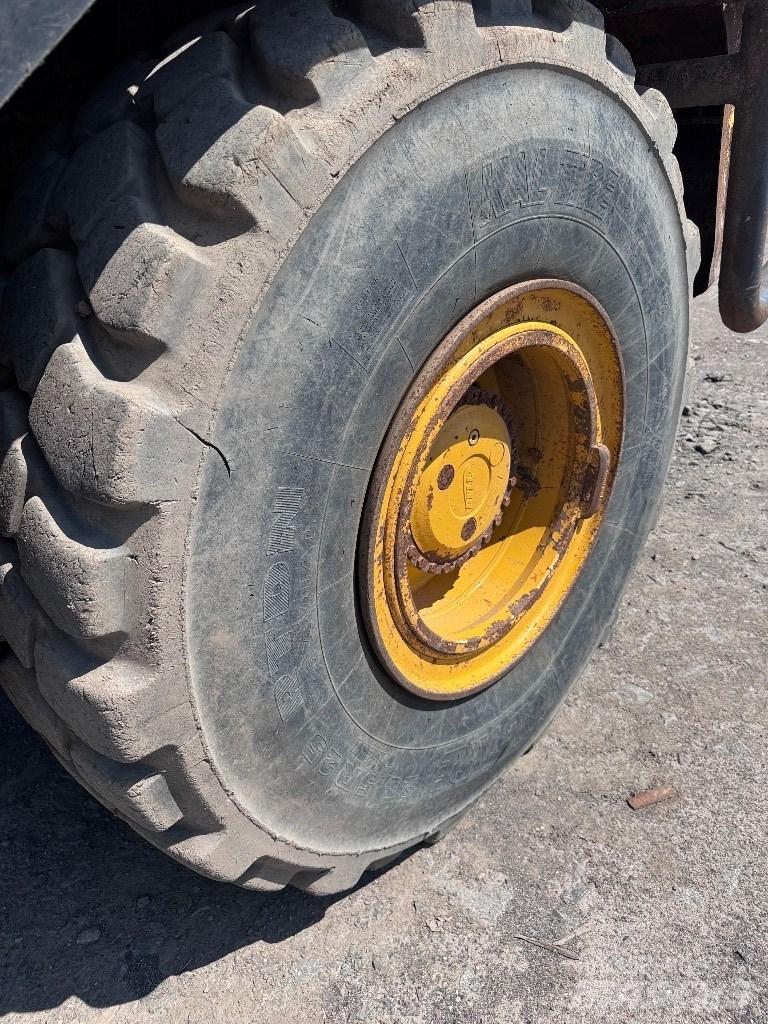 Bell B 25 D Tombereau articulé