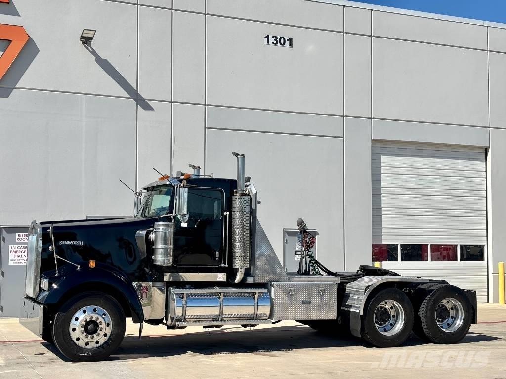 Kenworth W 900 Tracteur routier