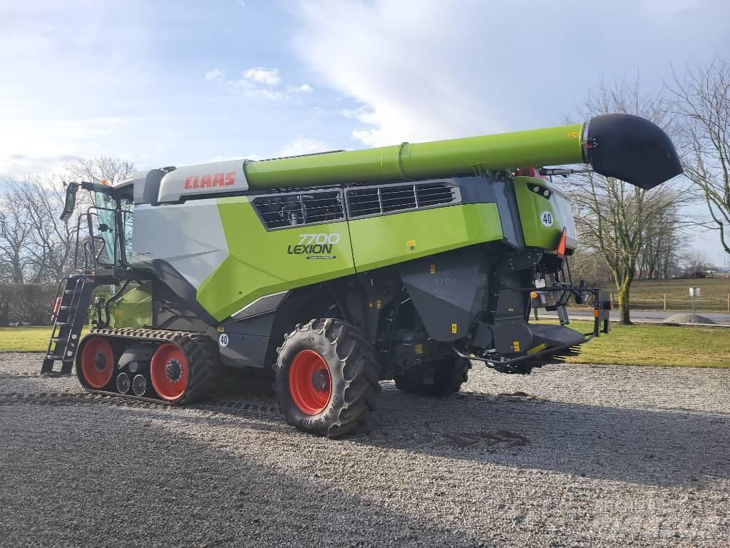 CLAAS Lexion 7700 TT Moissonneuse batteuse