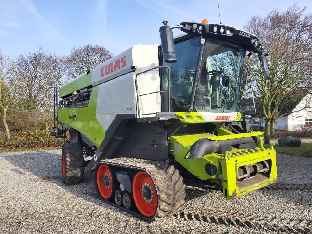 CLAAS Lexion 7700 TT Moissonneuse batteuse