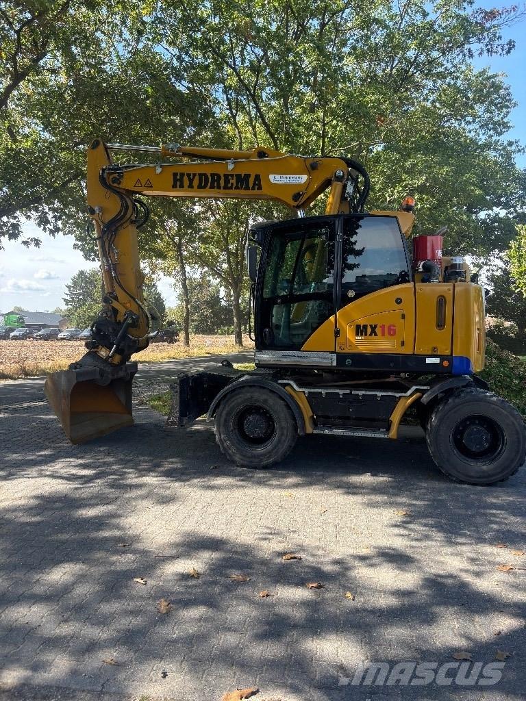Hydrema MX 16 Pelle sur pneus