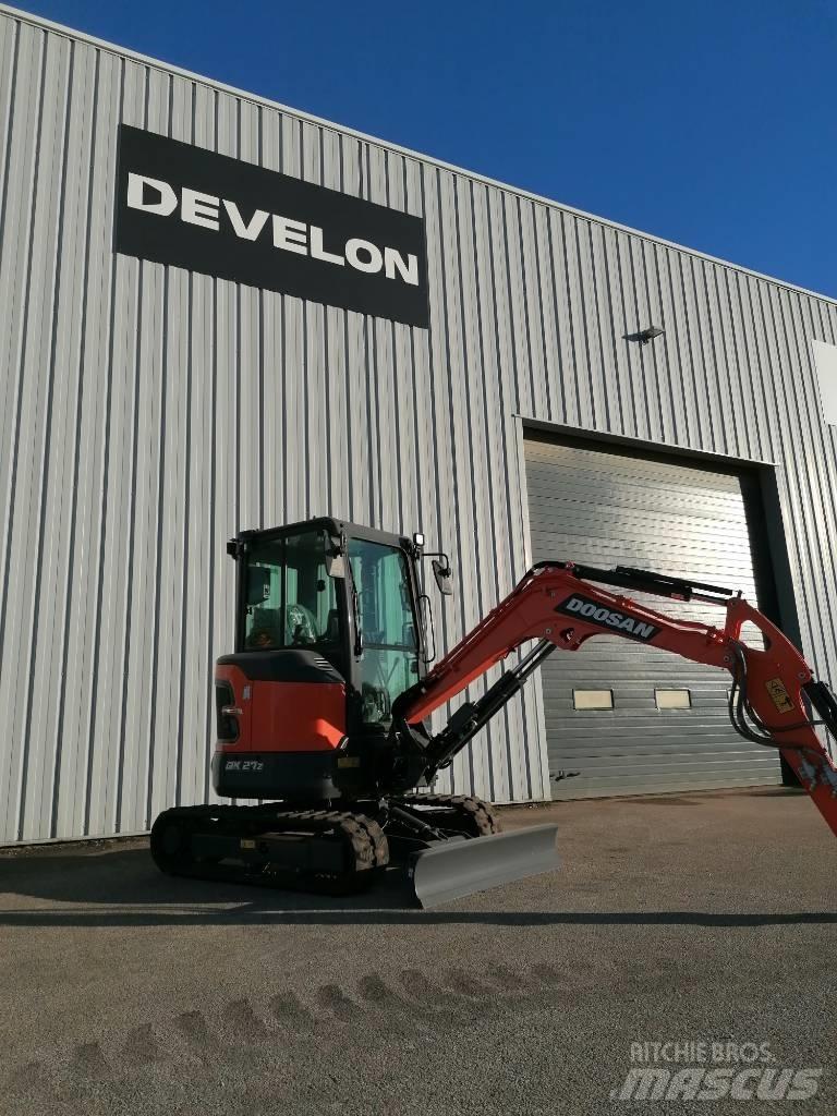 Doosan DX 27 Z Mini pelle < 7t