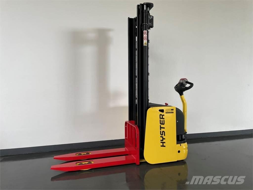 Hyster S1.6AC Gerbeur accompagnant