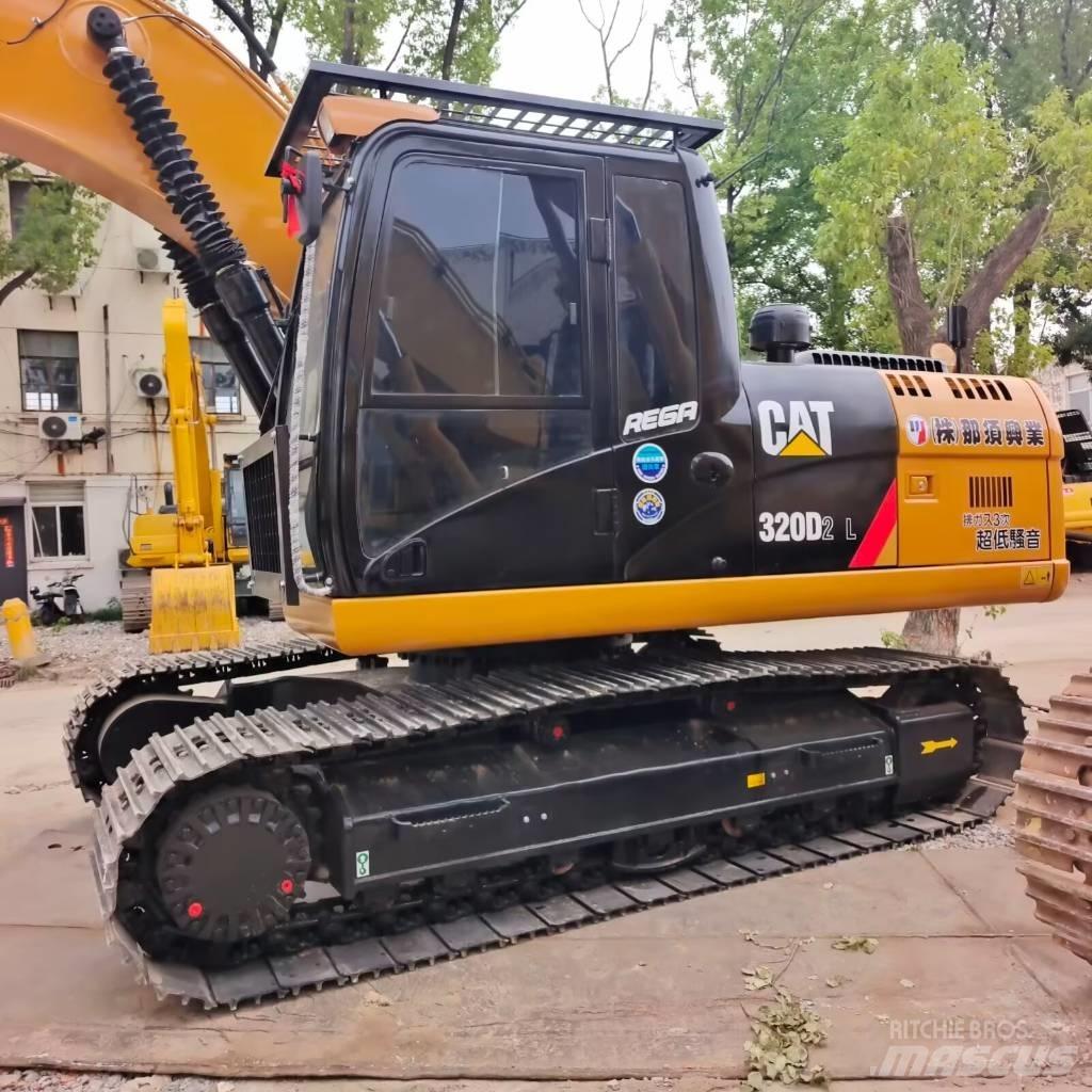 CAT 320D Pelle sur chenilles