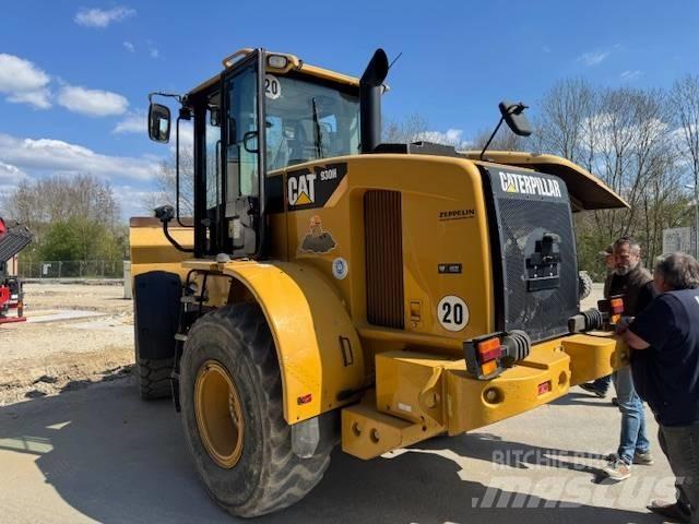 CAT 930 H Chargeuse sur pneus