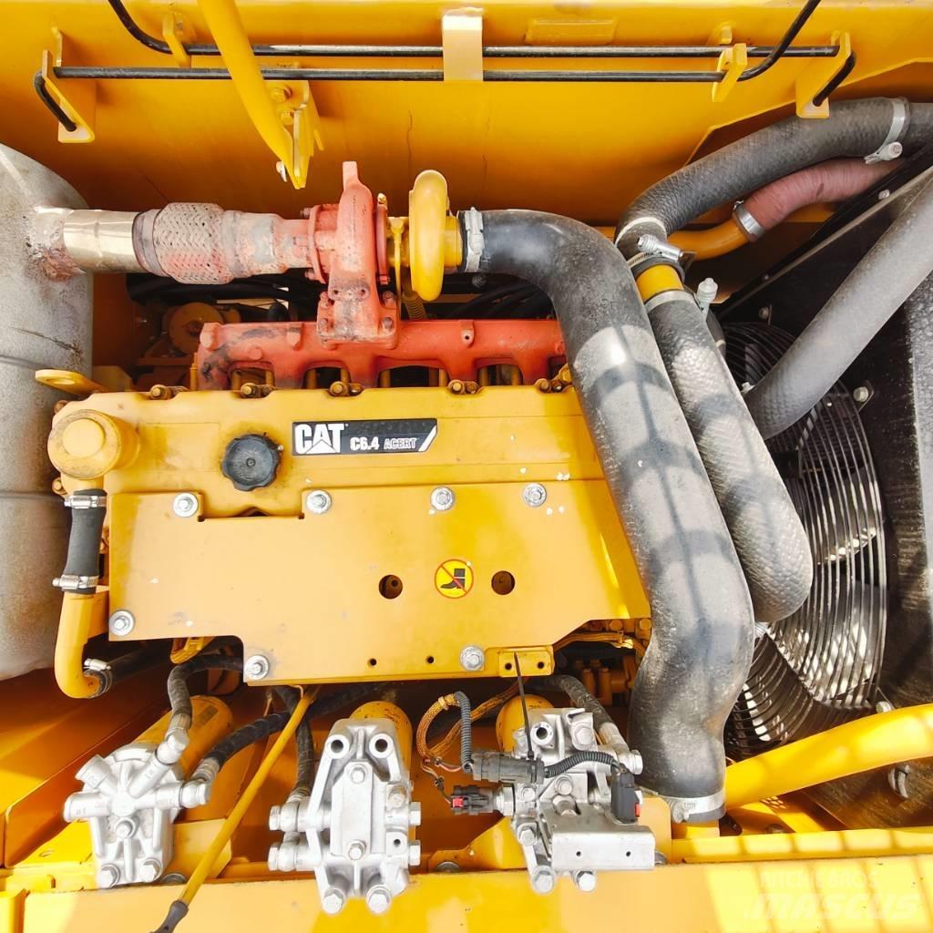 CAT 320D Pelle sur chenilles