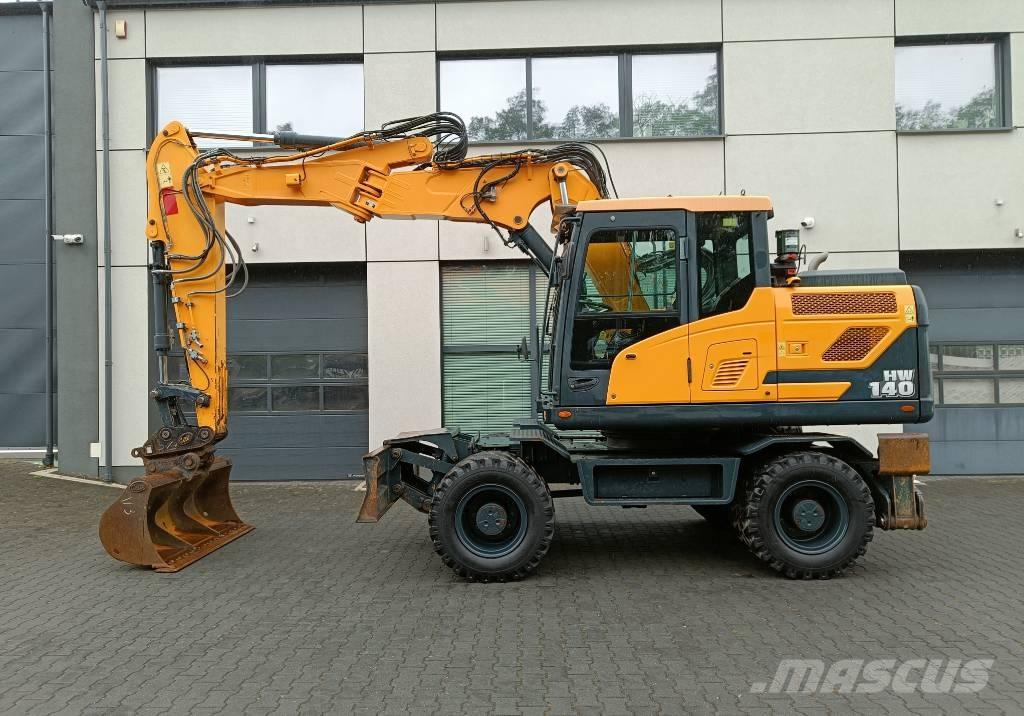 Hyundai HW140 Pelle sur pneus